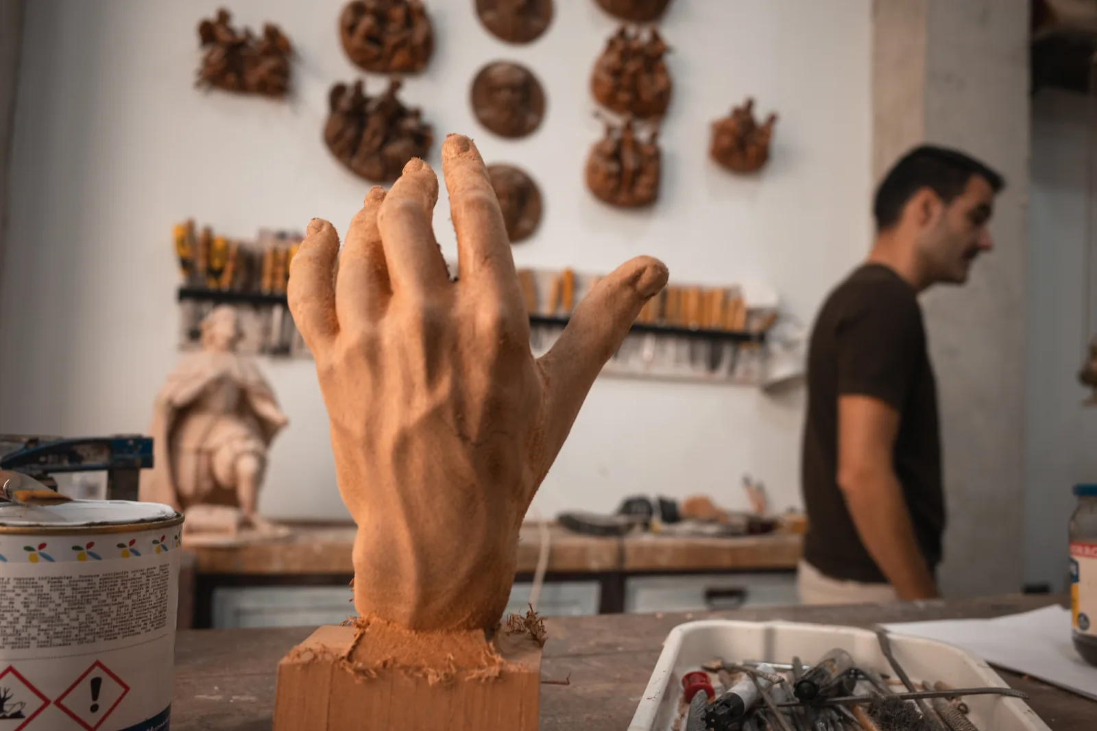 Antonio Luis Troya en su taller — fotografía 10
