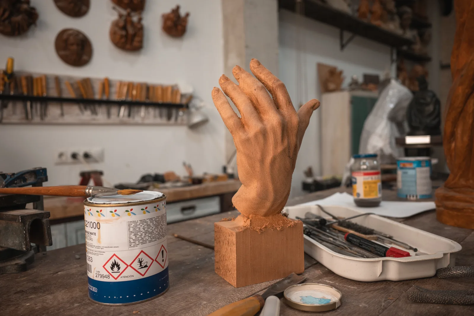 Antonio Luis Troya en su taller — fotografía 11